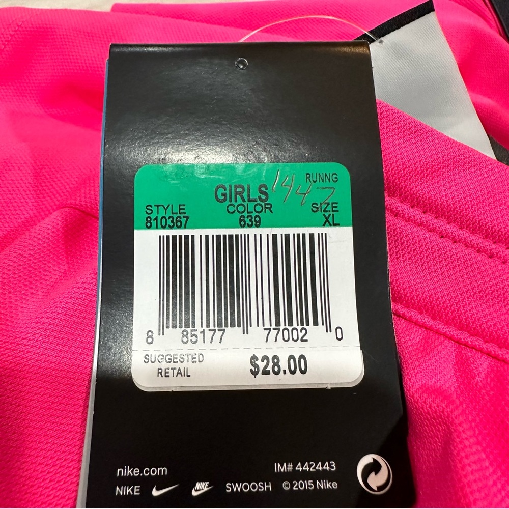 Girl’s Nike Shorts - Picture 8 of 8